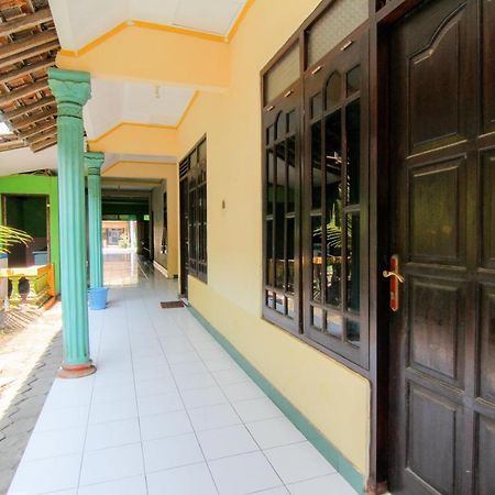 Losmen Melati Hotel Bantul Zewnętrze zdjęcie
